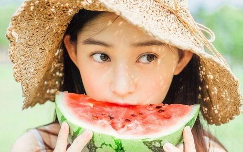 多乙女神网红吃瓜,揭秘娱乐圈幕后真相  第1张